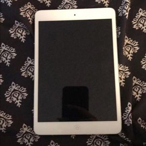 32GB Mini IPad4